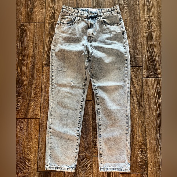 COTTON:ON high waisted straight vintage style jean - Picture 2 of 11